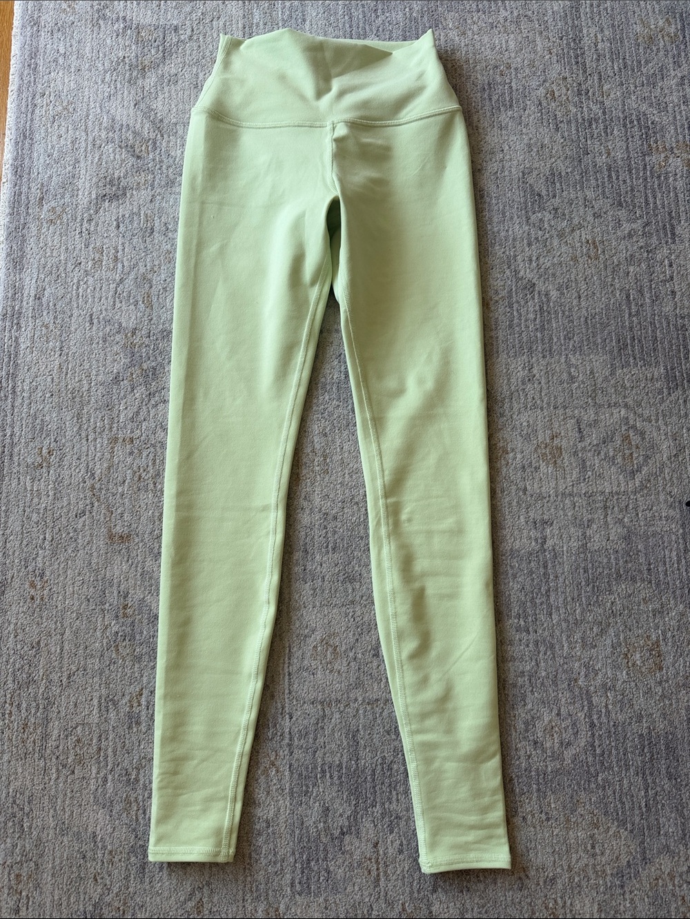 Alo Yoga High-Waist Iced Green Tea Leggings 7/8